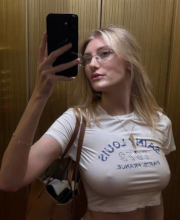 Zvereva Darya