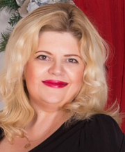 Buryak Larisa