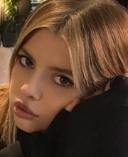Milova Zoya